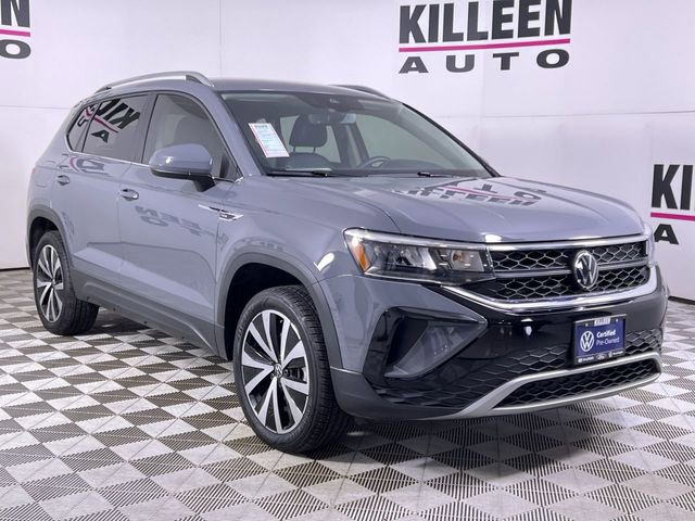 Used 2024 Volkswagen Taos SE image 9