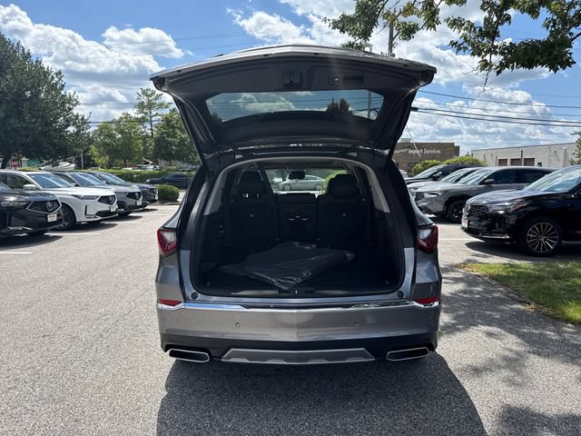 Certified 2026 Acura MDX w/ Technology Package AWD/4WD image 12