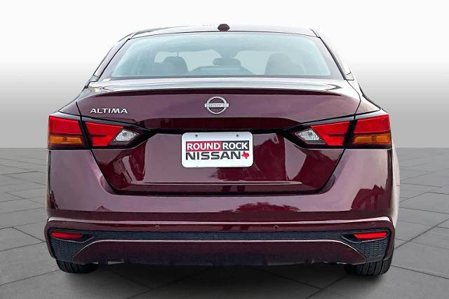 Certified 2025 Nissan Altima 2.5 SV image 5