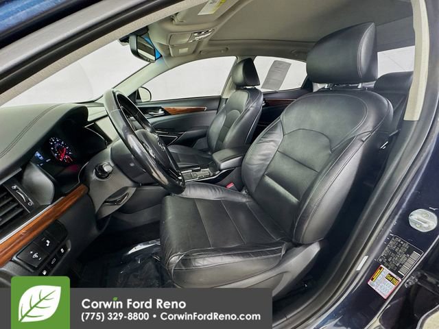 Used 2017 Kia Cadenza Premium w/ Luxury Package image 21