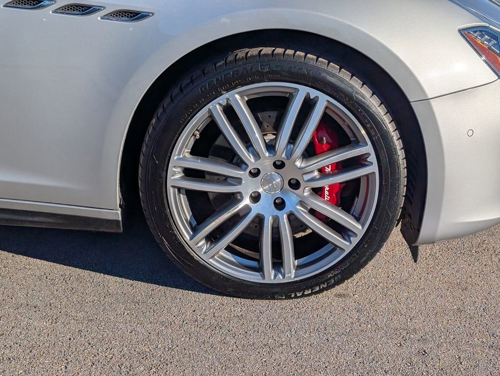 Used 2018 Maserati Ghibli S image 9