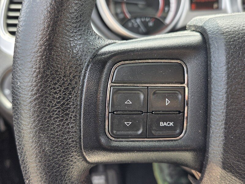 Used 2014 Dodge Journey SXT w/ Flexible Seating Group FWD image 24
