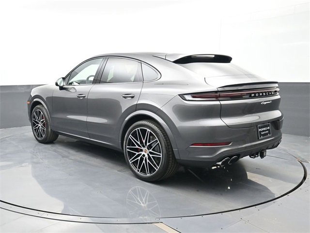 New 2026 Porsche Cayenne S image 3