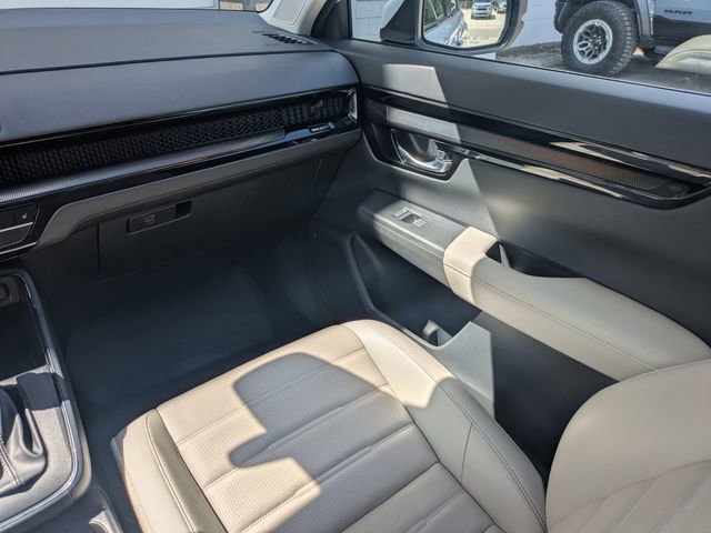 Used 2025 Honda CR-V EX-L image 19
