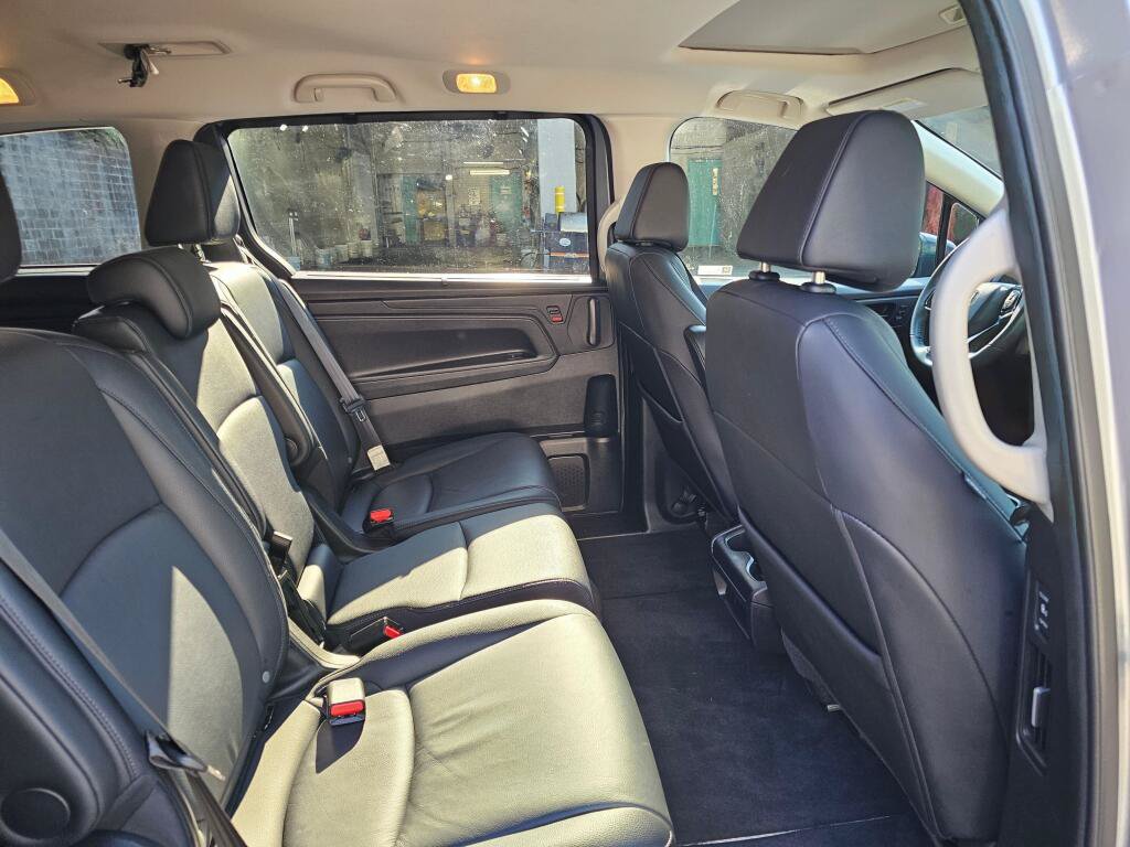 Used 2025 Honda Odyssey EX-L image 14