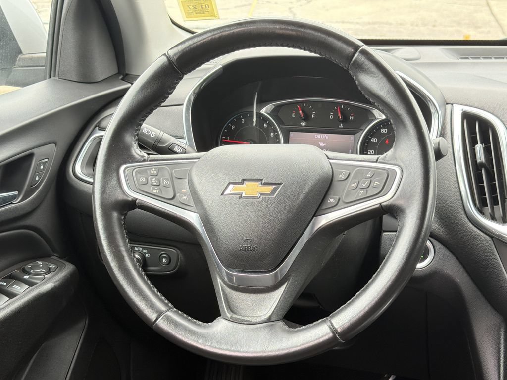 Used 2020 Chevrolet Equinox LT AWD/4WD image 24