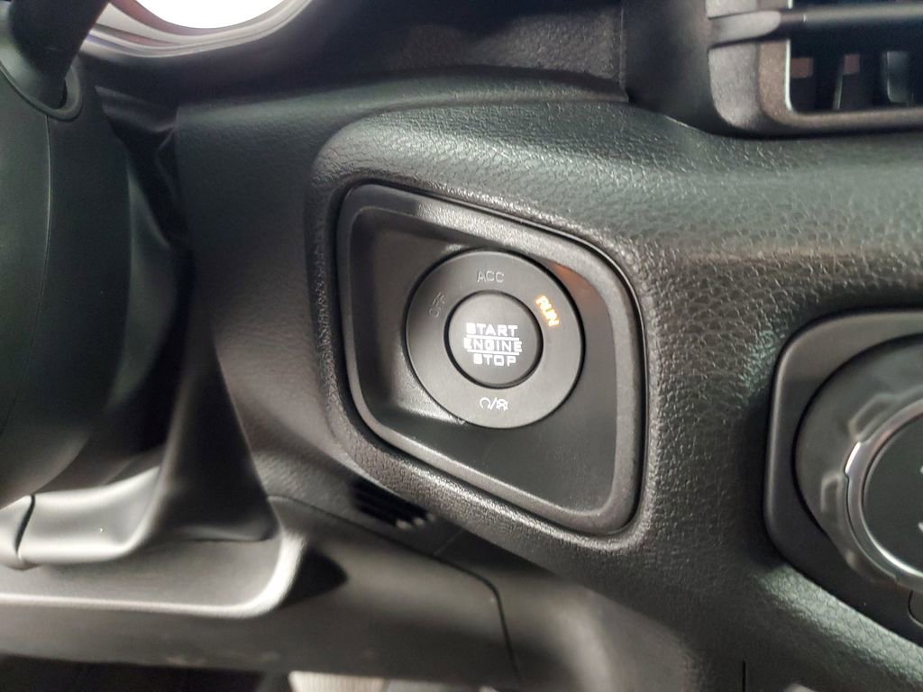 Used 2025 Jeep Wrangler Sport image 20