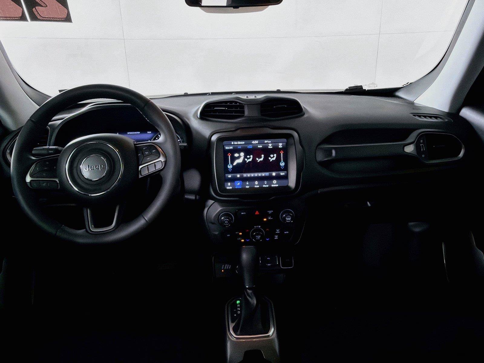 Used 2022 Jeep Renegade Latitude AWD/4WD image 26