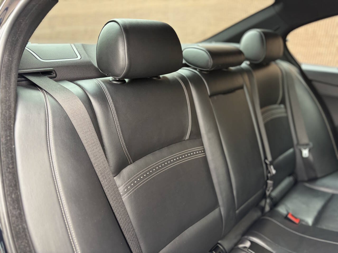 Used 2016 BMW 550i xDrive Sedan AWD/4WD image 18
