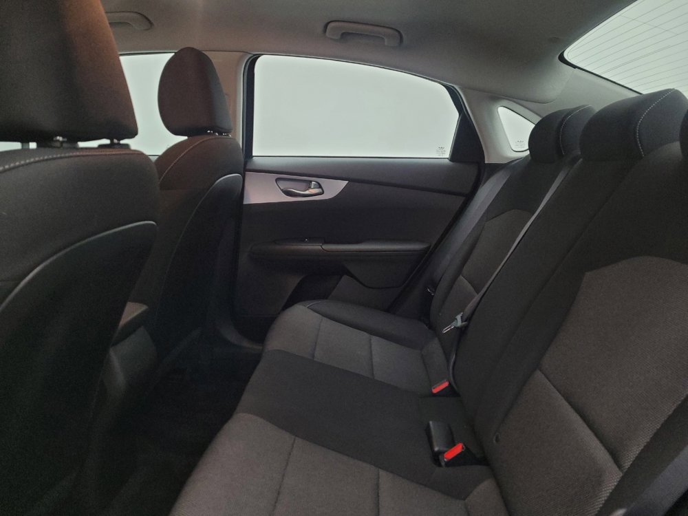 Used 2022 Kia Forte LXS image 18