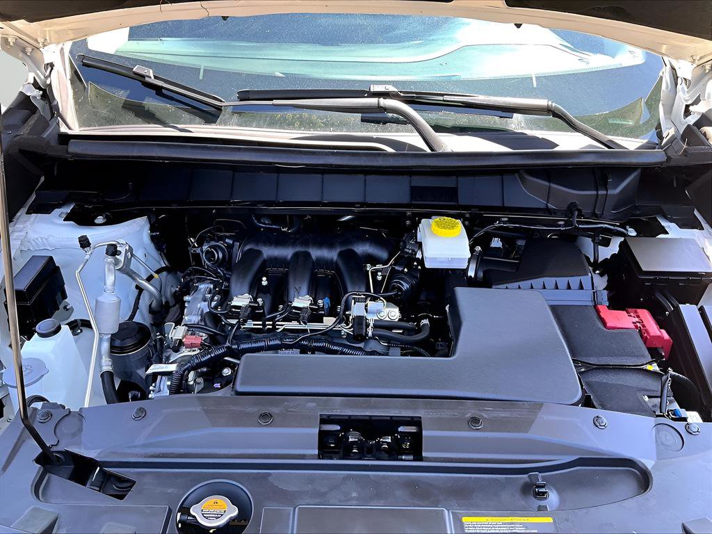 Used 2023 Nissan Pathfinder S image 24