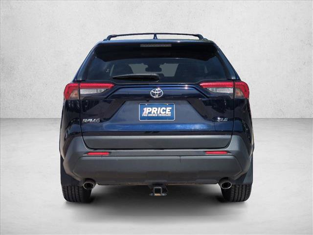 Used 2021 Toyota RAV4 XLE Premium FWD image 7