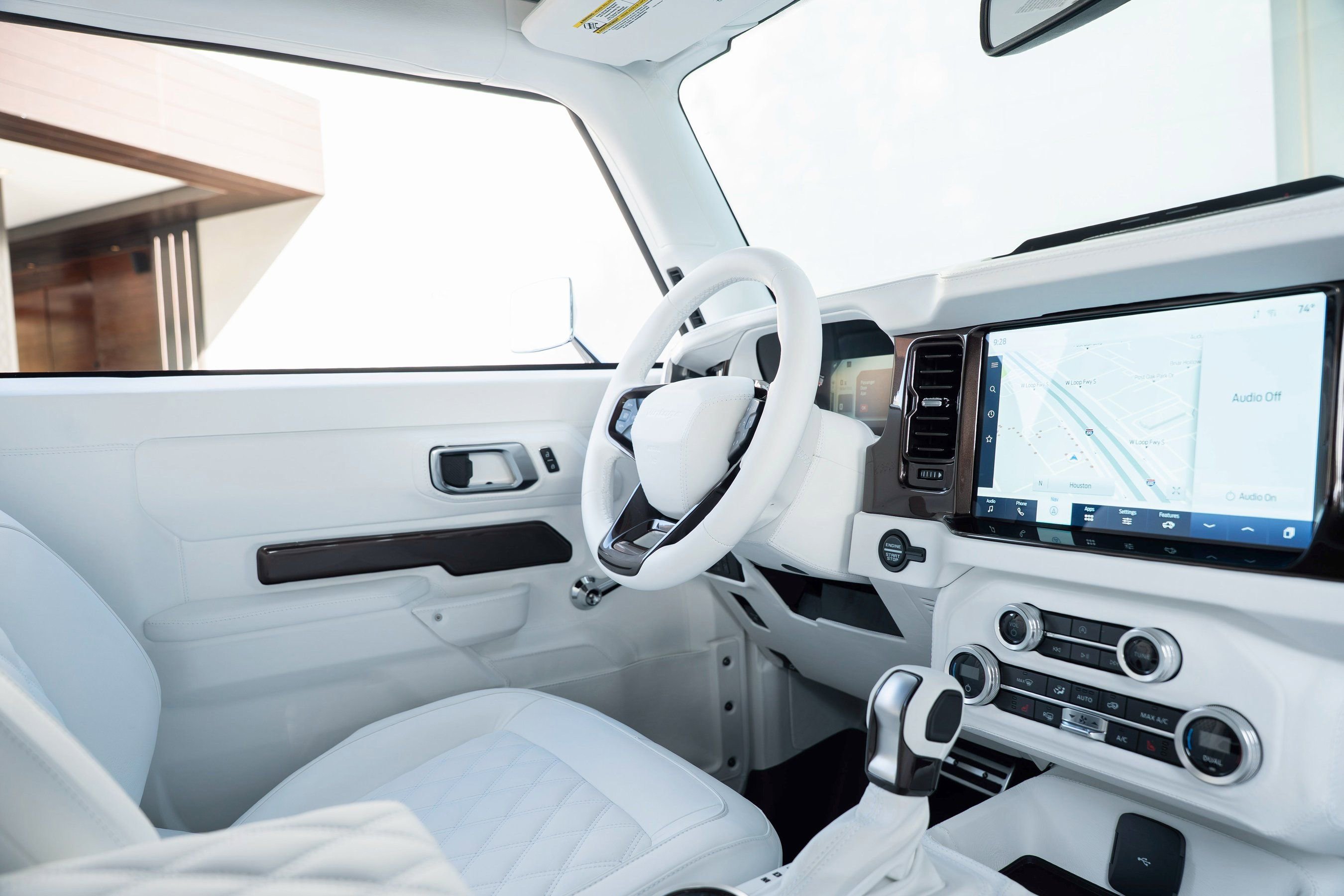 Used 2024 Ford Bronco Black Diamond image 62