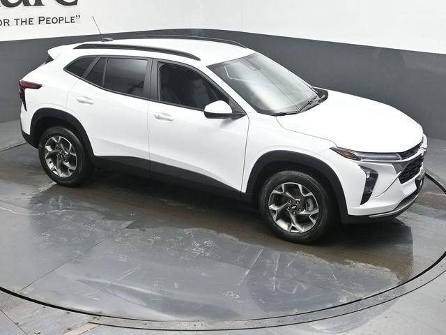 New 2026 Chevrolet Trax LT w/ Driver Confidence Package image 16