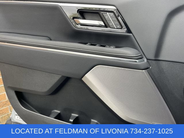 Used 2024 GMC Sierra EV Denali AWD/4WD image 22