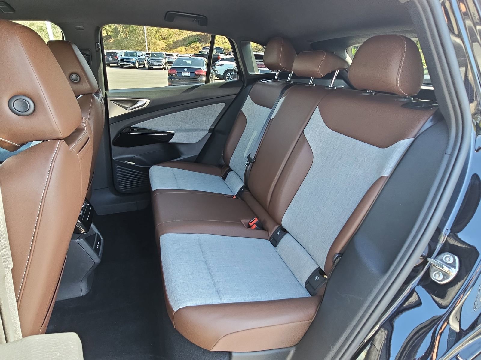 Certified 2023 Volkswagen ID.4 2WD image 13