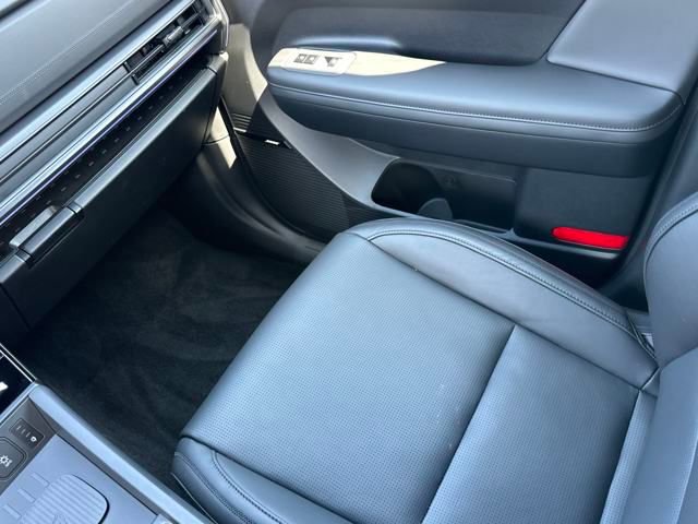 New 2025 Hyundai Santa Fe Calligraphy image 27