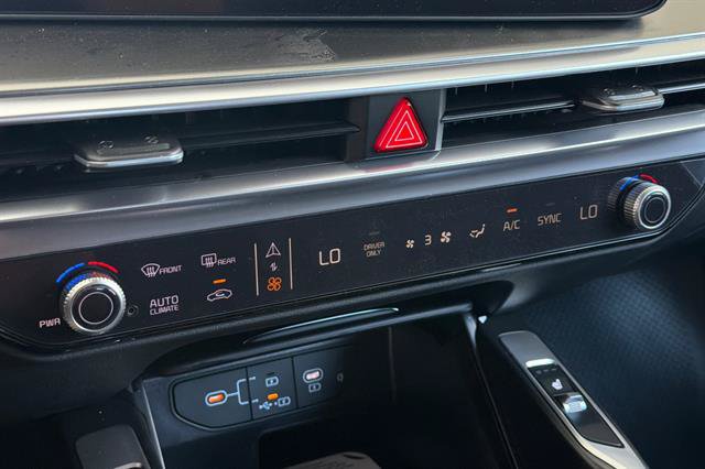 New 2026 Kia Sorento EX FWD image 25