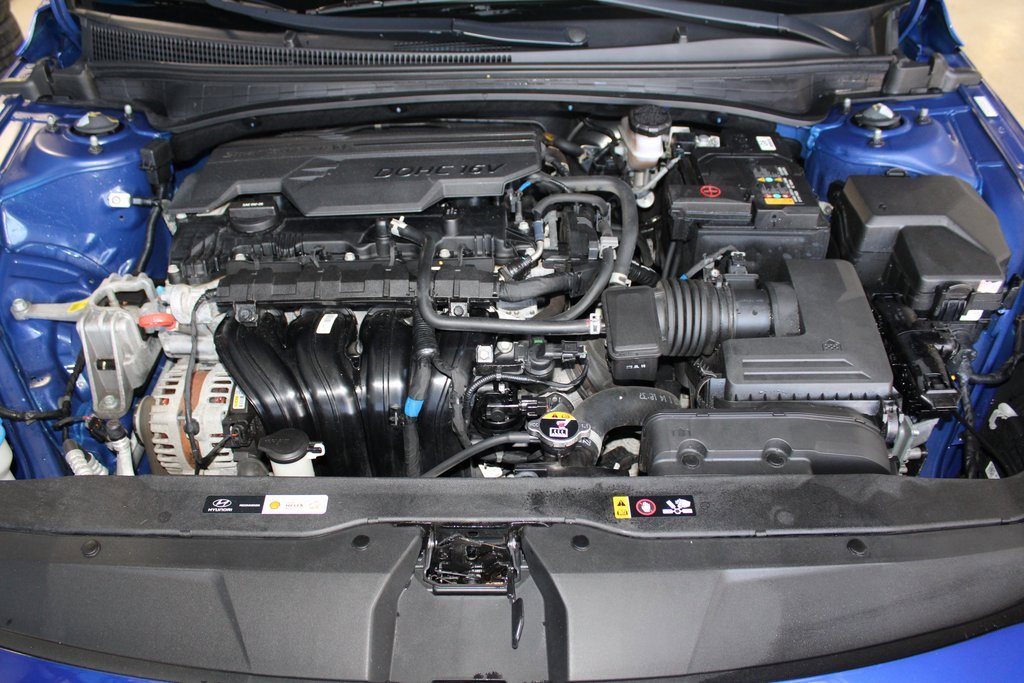 Used 2023 Hyundai Elantra SEL image 15