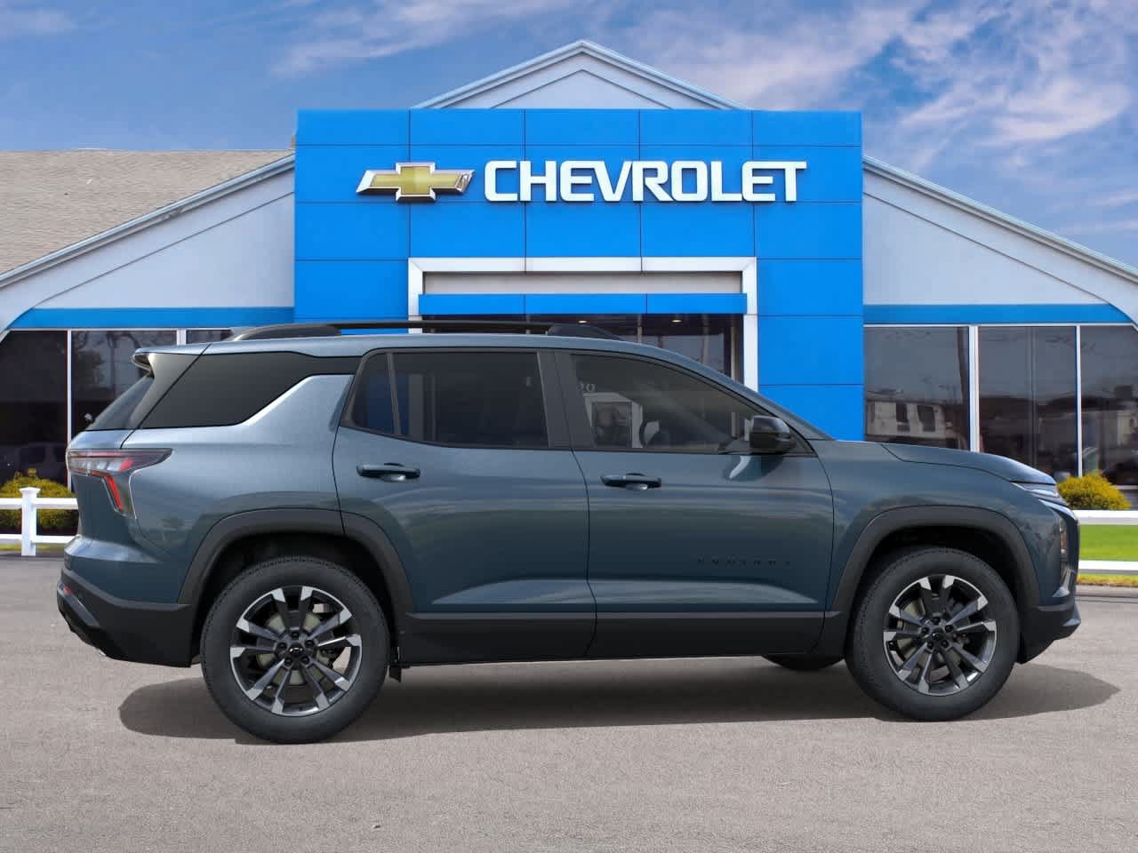 New 2026 Chevrolet Equinox RS w/ Convenience Package III AWD/4WD image 5