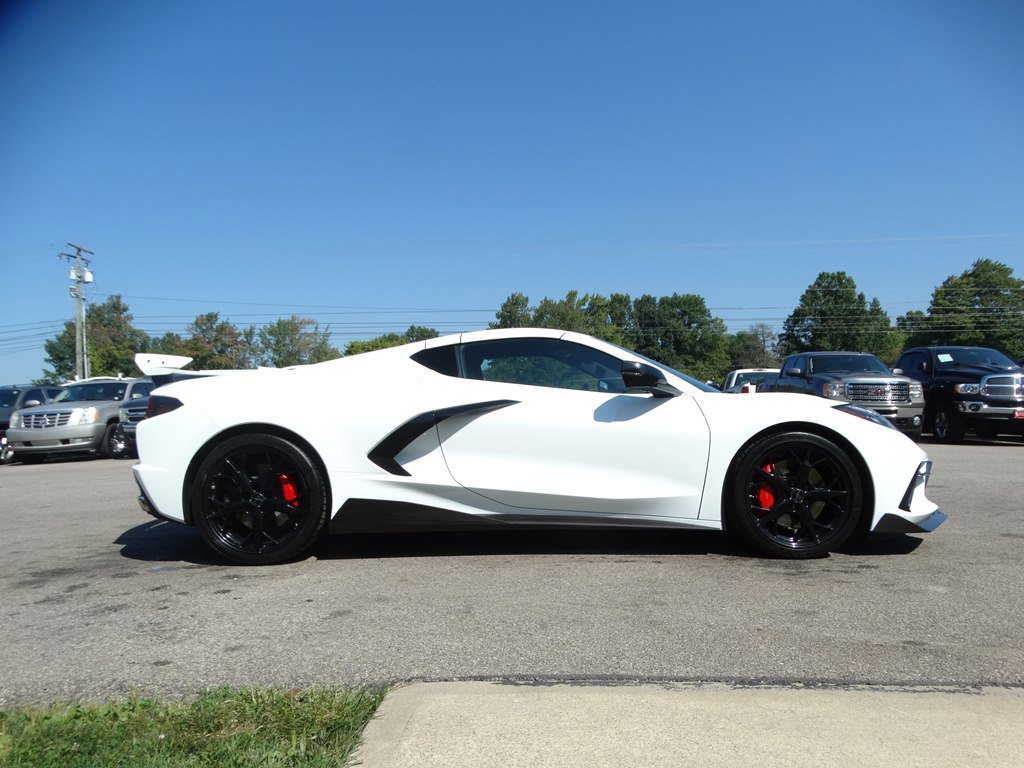 Used 2020 Chevrolet Corvette Stingray Premium Cpe w/ 3LT Preferred Equipment Group image 5