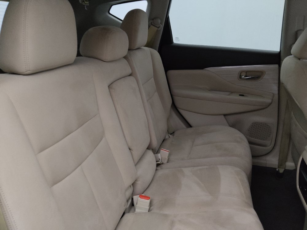Used 2016 Nissan Murano S FWD image 19