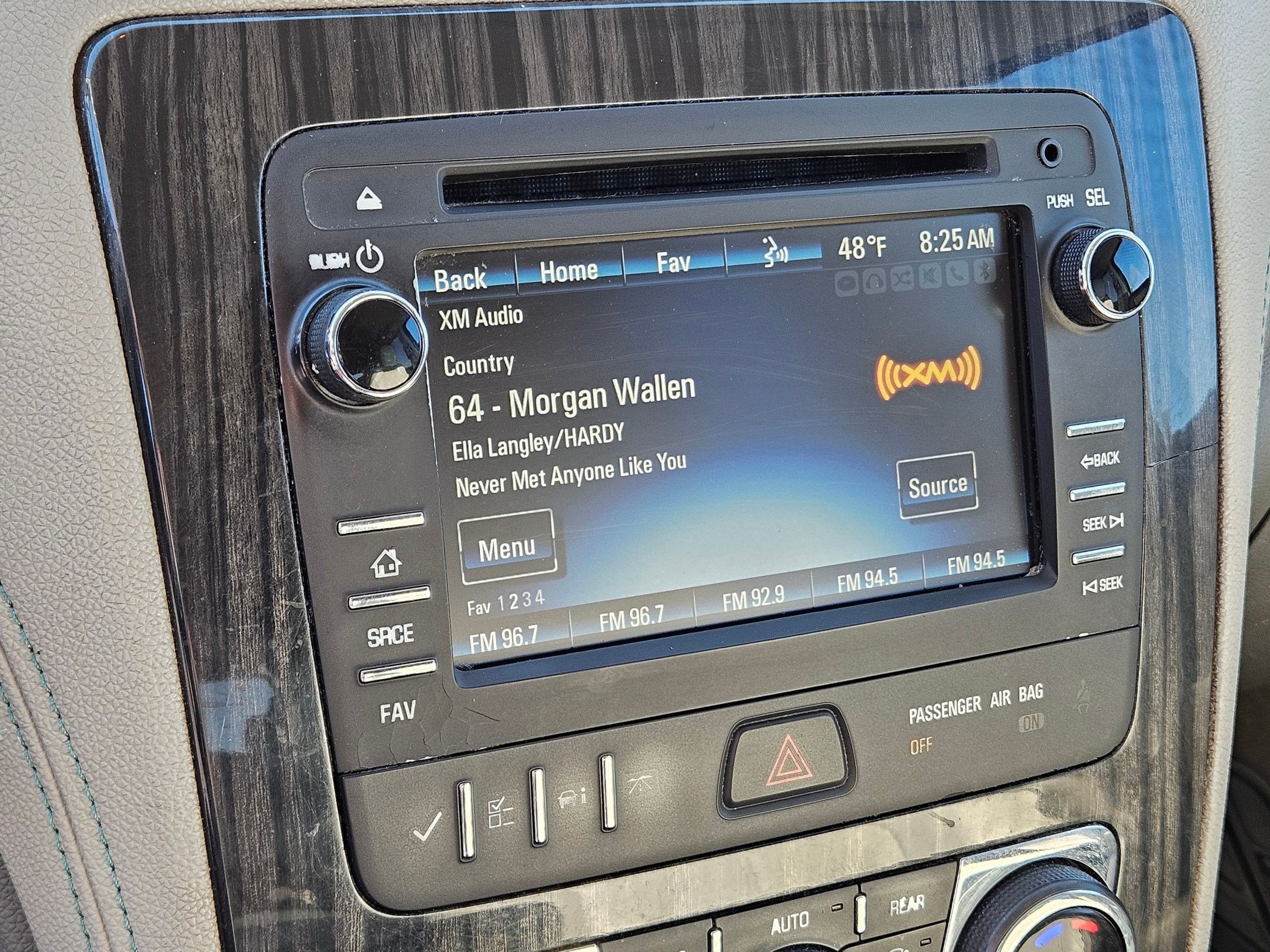 Used 2013 Chevrolet Traverse LT AWD/4WD image 22