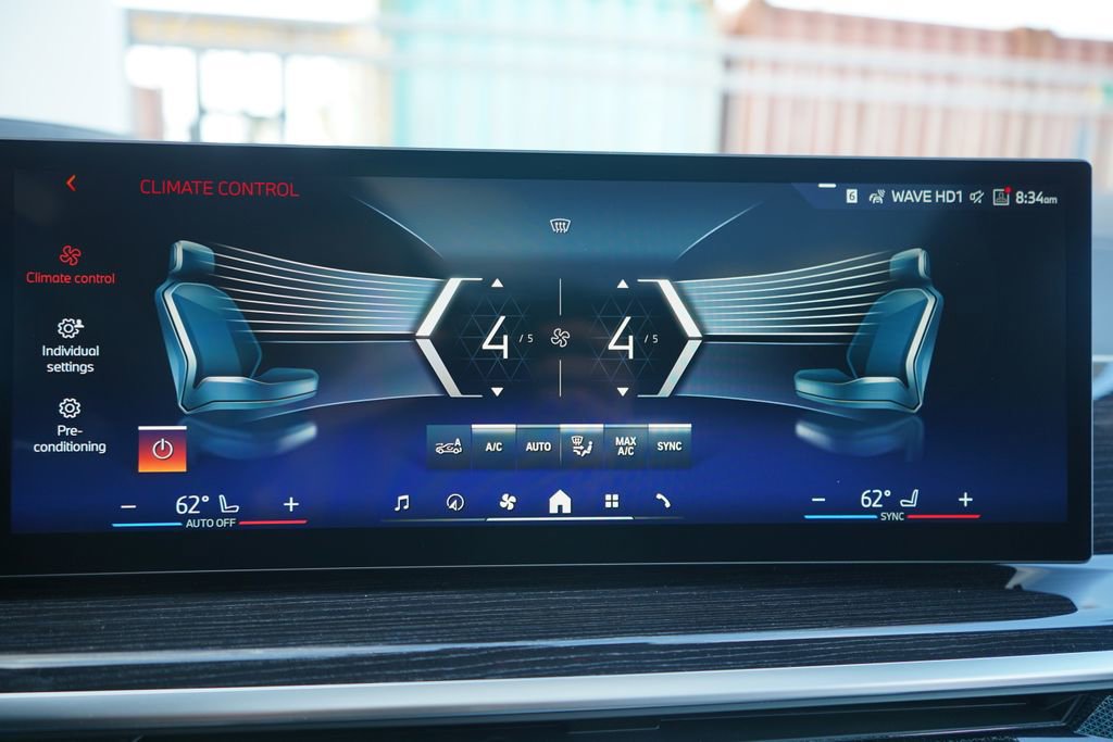 New 2026 BMW X5 xDrive50e w/ M Sport Package image 17