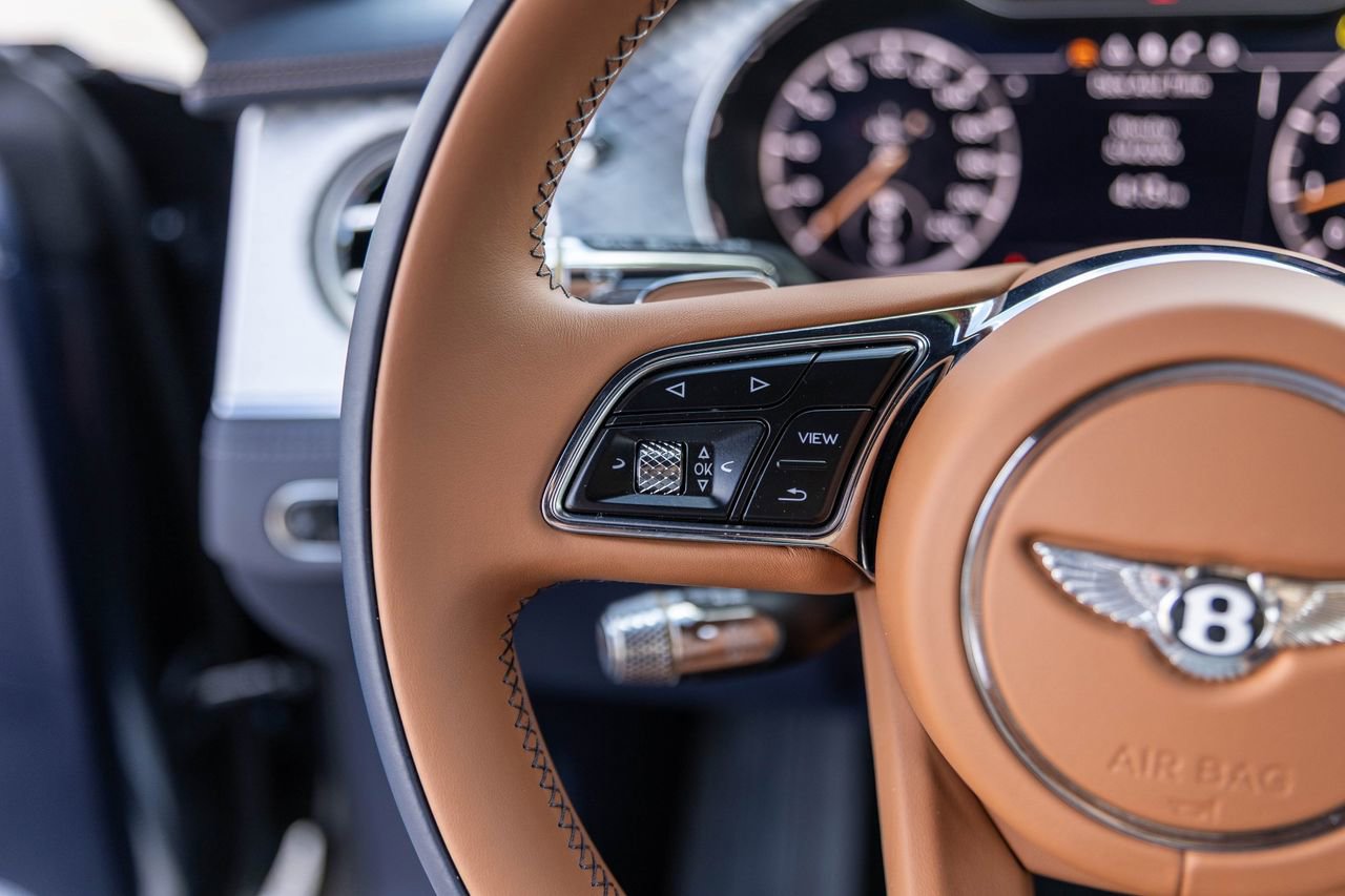 Used 2023 Bentley Continental GT Azure AWD/4WD image 38
