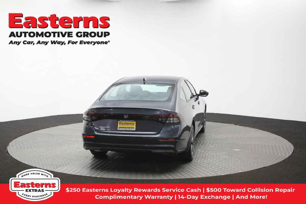 Used 2023 Honda Accord EX image 40