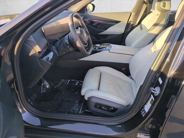 Certified 2026 BMW 540i xDrive image 17