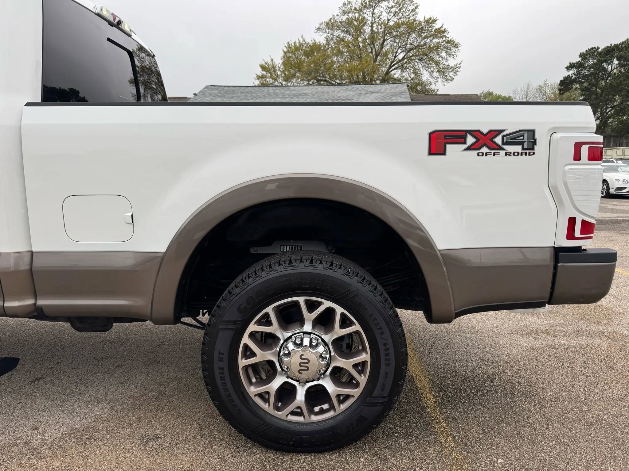 Used 2021 Ford F250 King Ranch w/ King Ranch Ultimate Package AWD/4WD image 13