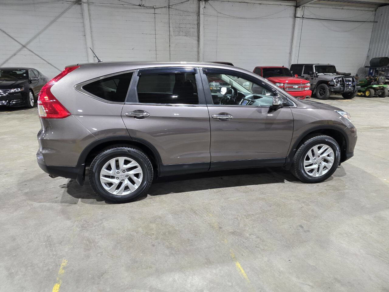 Used 2016 Honda CR-V EX image 14
