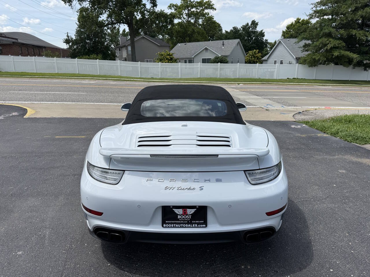 Used 2015 Porsche 911 Turbo S AWD/4WD image 19