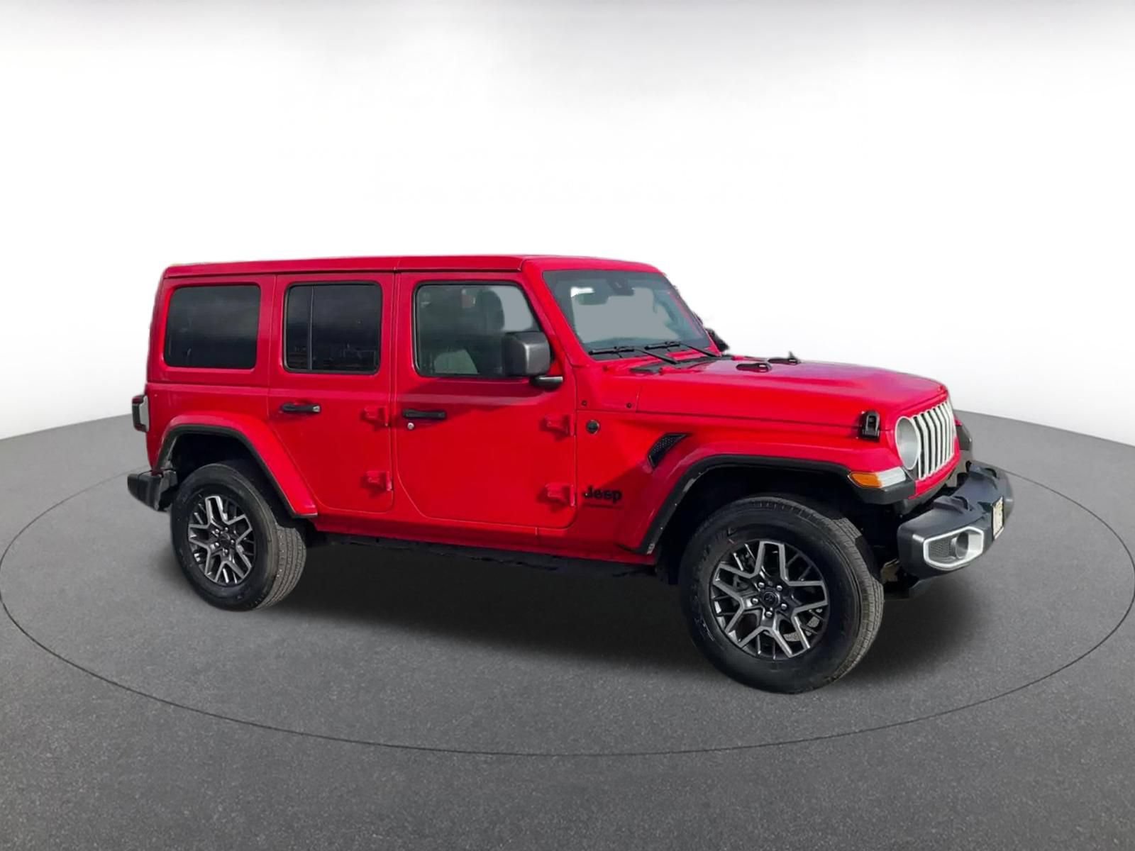 Used 2025 Jeep Wrangler Unlimited Sahara AWD/4WD image 2