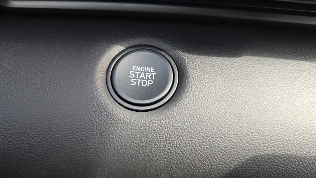 New 2026 Hyundai Elantra Sport FWD image 15