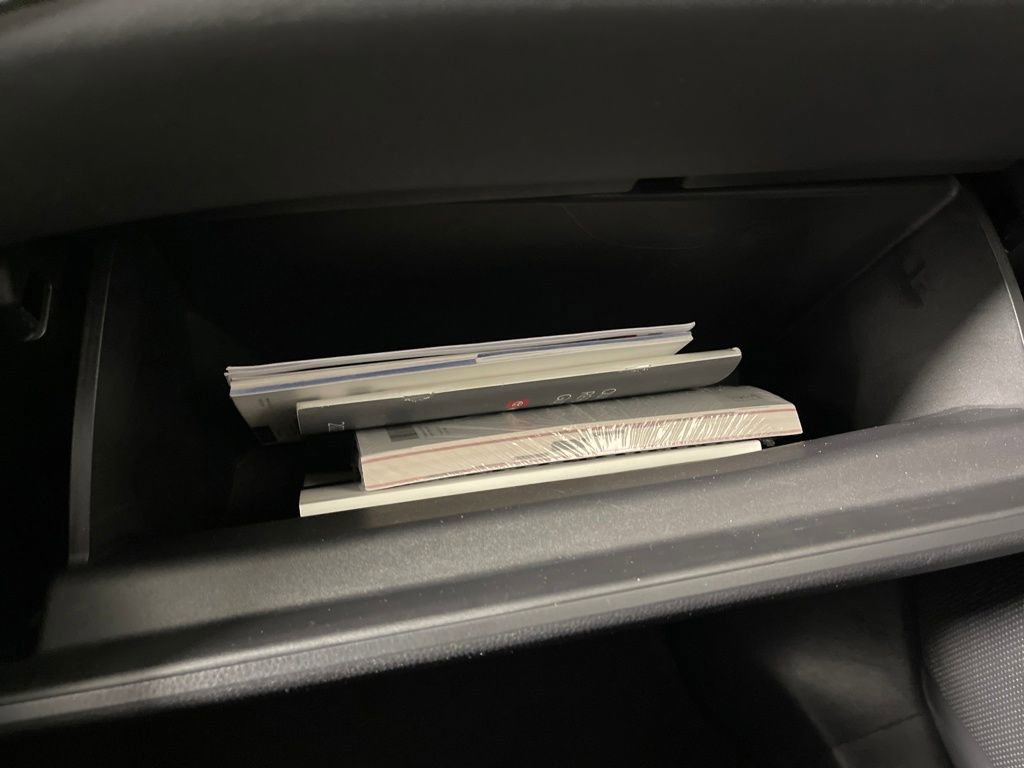 Used 2023 Toyota Highlander XLE image 25