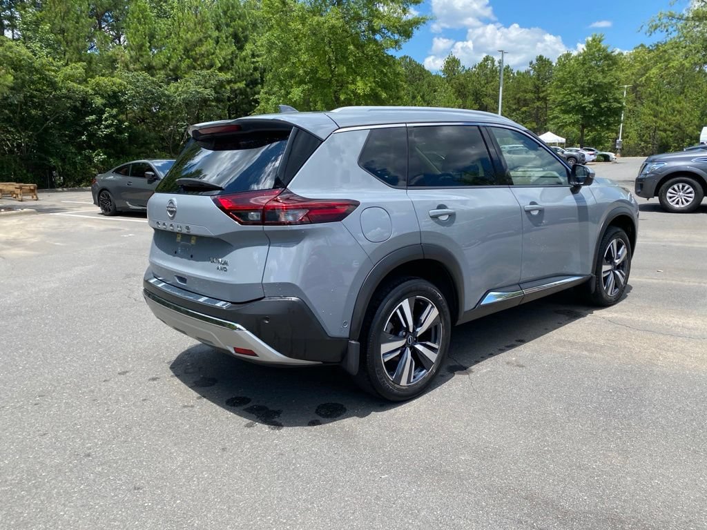 Certified 2023 Nissan Rogue Platinum w/ Platinum Premium Package AWD/4WD image 3