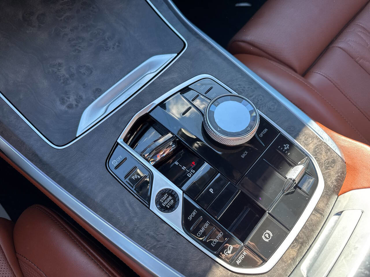 Used 2024 BMW X7 M60i w/ Executive Package image 50