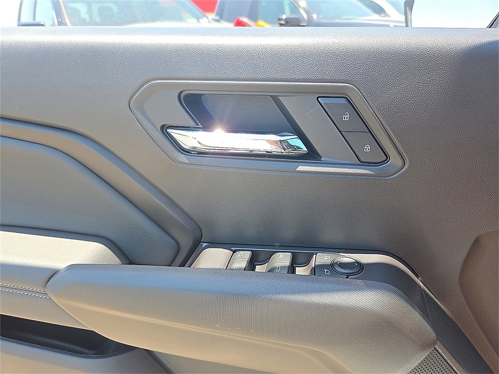 New 2026 GMC Canyon Elevation w/ Convenience Package image 15