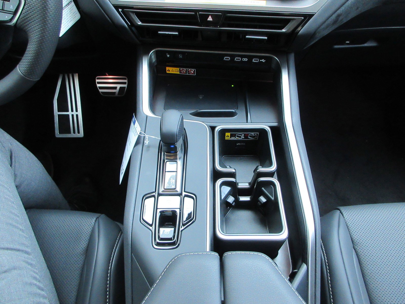 New 2026 Lexus TX 500h AWD image 45