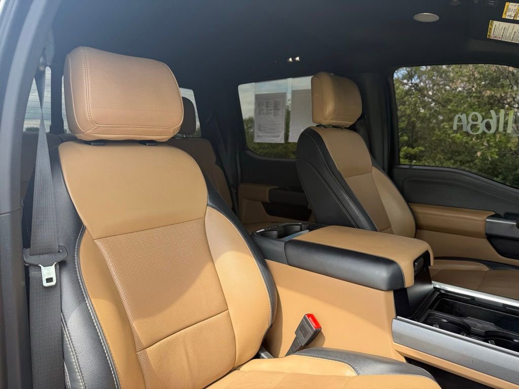 Used 2023 Ford F350 Lariat w/ Lariat Ultimate Package AWD/4WD image 27