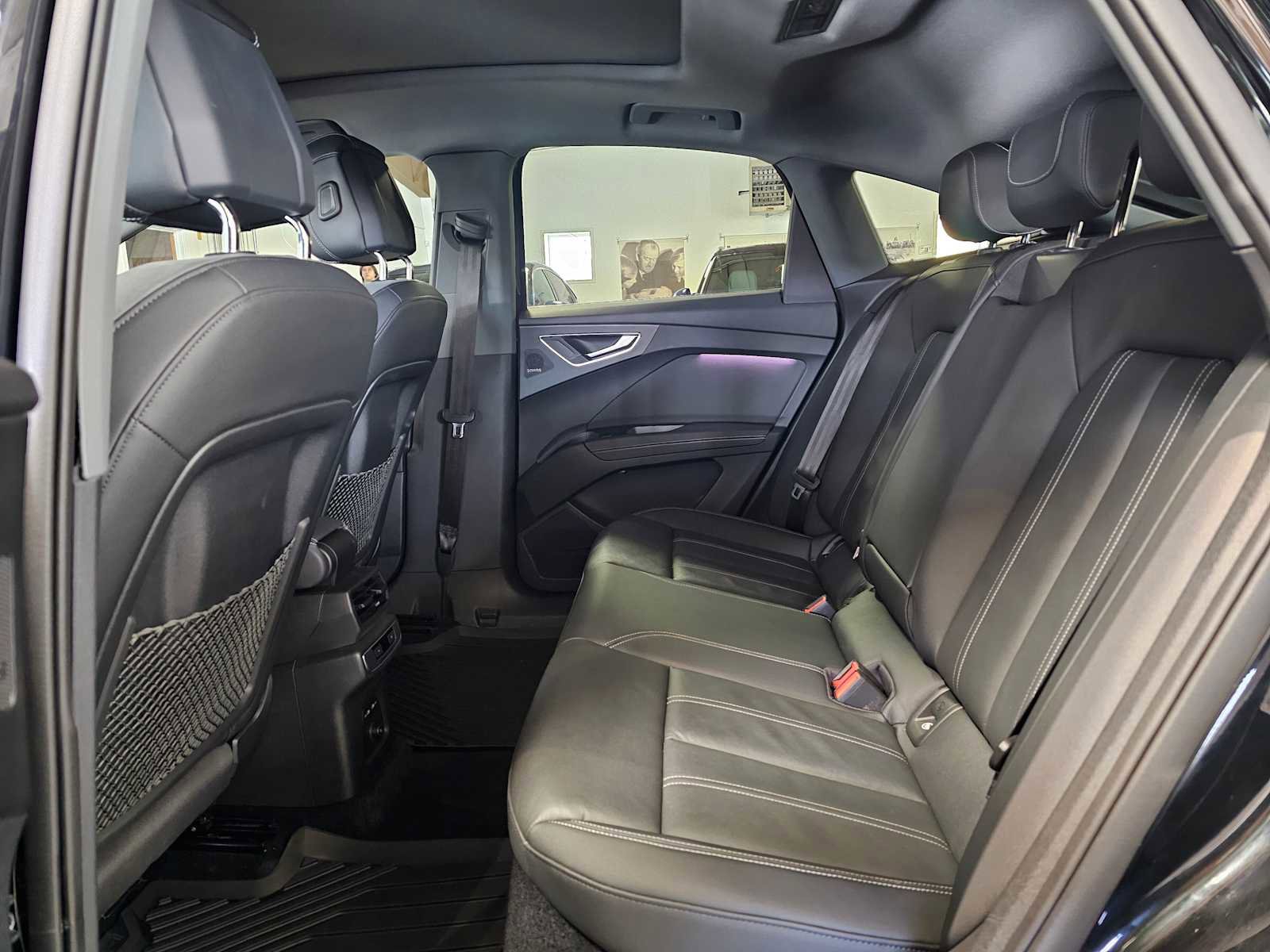 Used 2023 Audi Q4 e-tron Premium Plus w/ Premium Plus image 18