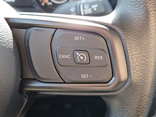 Used 2025 Jeep Gladiator Sport AWD/4WD image 22