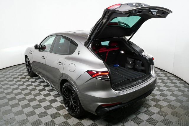 Used 2022 Maserati Levante Modena image 32