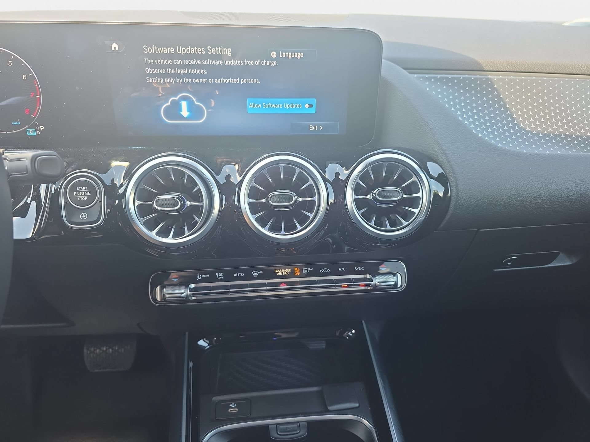 Used 2025 Mercedes-Benz GLA 250 image 20
