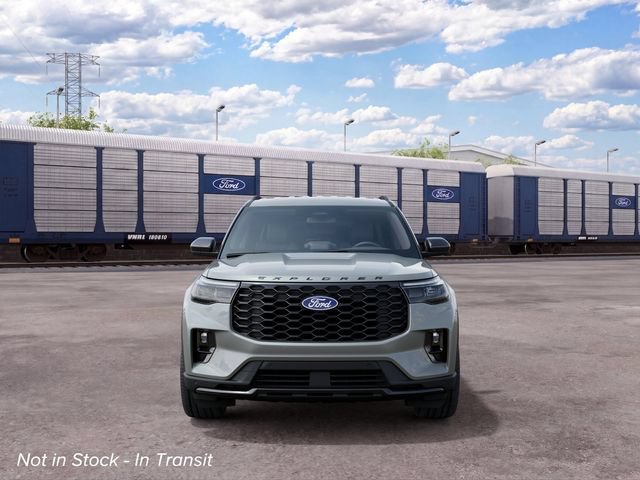 New 2027 Ford Explorer ST-Line w/ ST-Line Street Pack RWD image 3