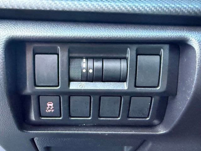 Used 2019 Subaru Impreza 2.0i w/ Eyesight AWD/4WD image 19