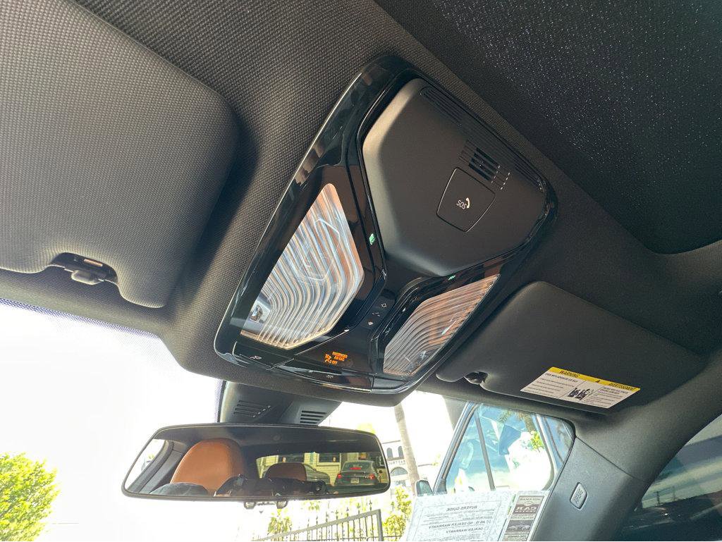 Used 2025 BMW 230i Coupe w/ M Sport Package image 24