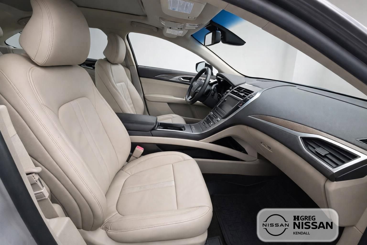 Used 2019 Lincoln MKZ Reserve w/ Reserve Plus Package FWD image 11